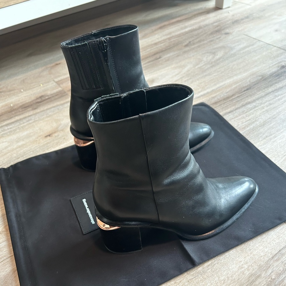 Alexander Wang rose gold boots, size 37